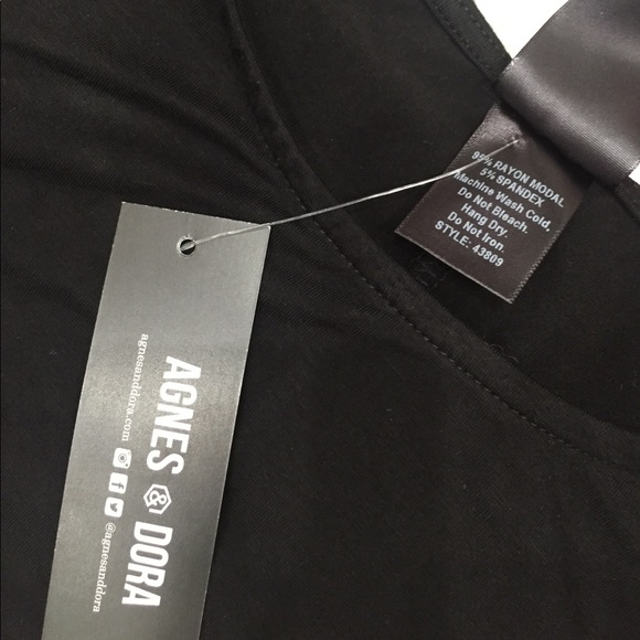 Swing Tunic cap sleeve in black - Picture 5 of 6